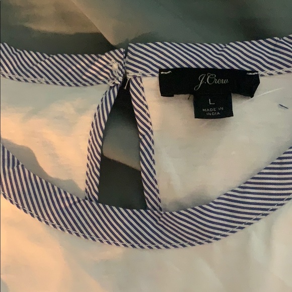 J Crew. White tank top with ruffle bottom - Picture 3 of 4